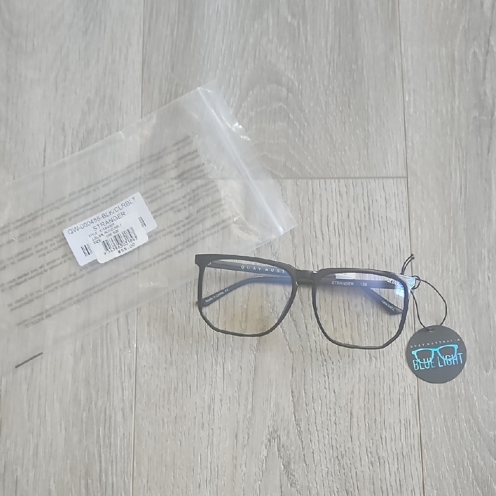 Quay Australia Blue Light Blocking Glasses Stranger